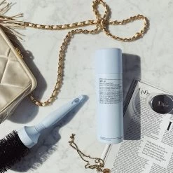 J Beverly Hills BLUE Lift Up 260ml 9 J Beverly Hills BLUE Lift Up 260ml -Kappersproducten Winkel 644216015238 lift up2